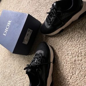 Christian dior b22s